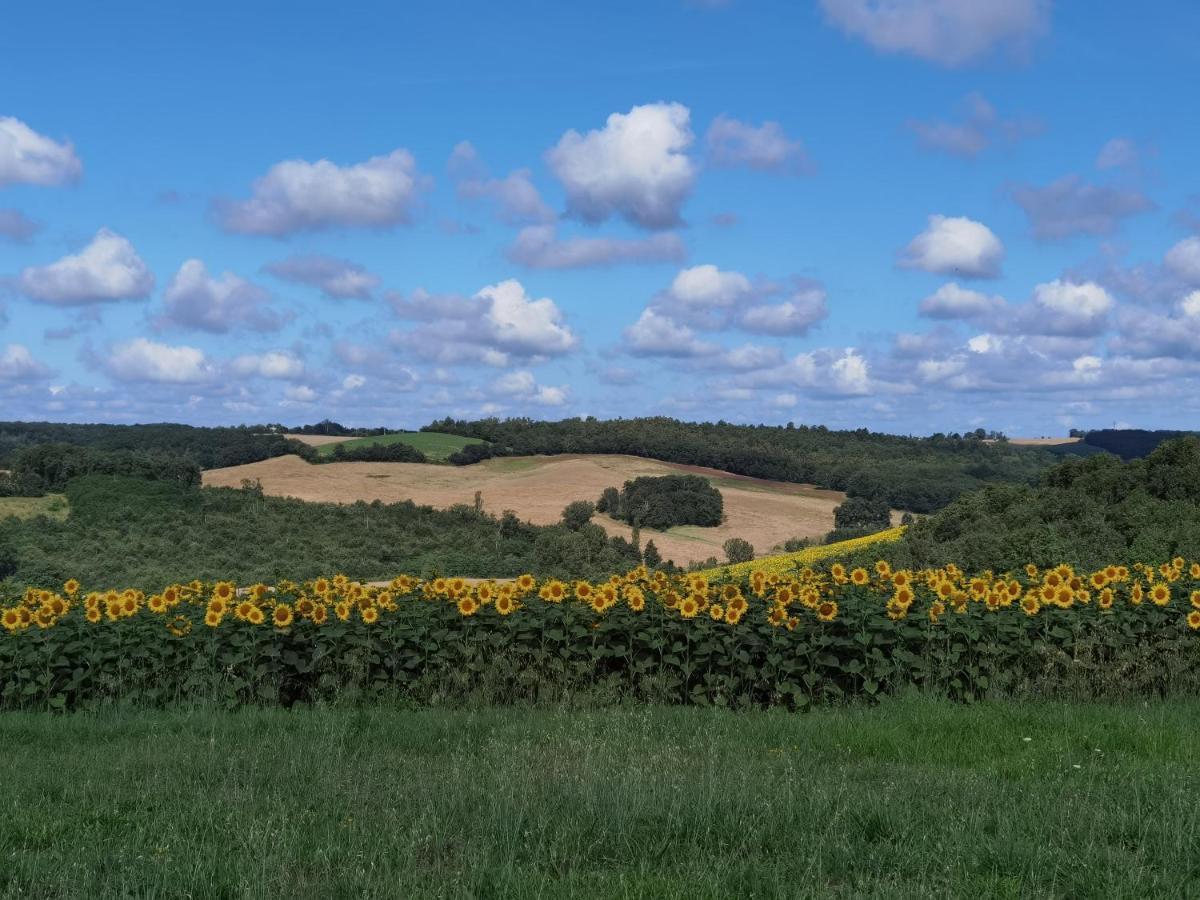 Les Hauts De Grazac, Et Tables D'hotes Bed & Breakfast Grazac (Tarn)